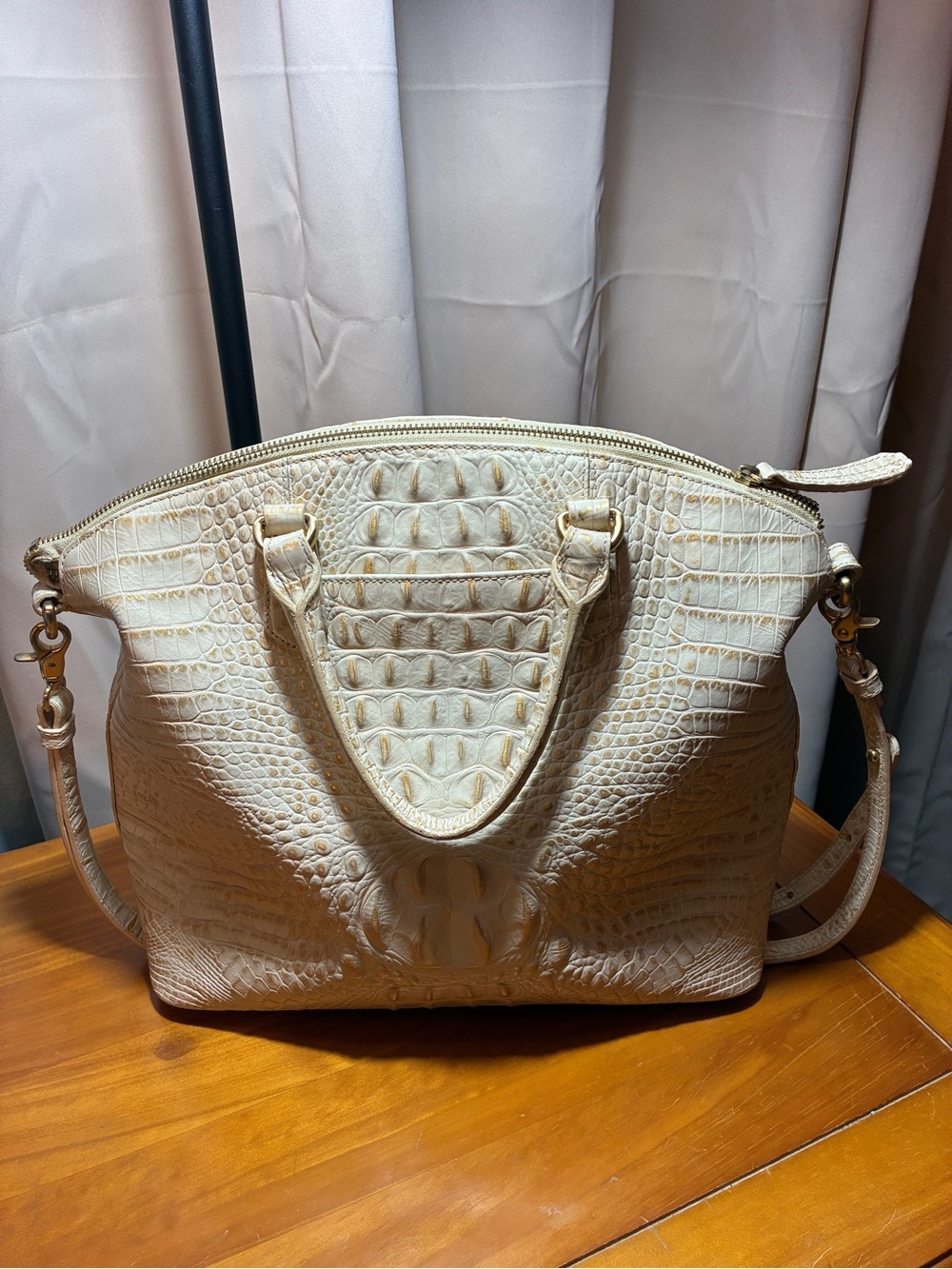 Brahmin Cream Croc-Embossed Duxbury Shoulder Bag with Detachable Strap - Picture 2 of 5